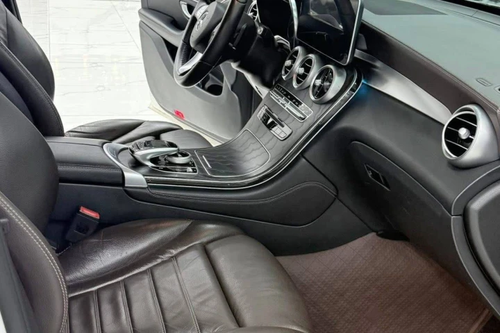 Mercedes-Benz GLC 2018