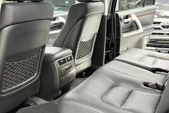 Toyota Land Cruiser 2019