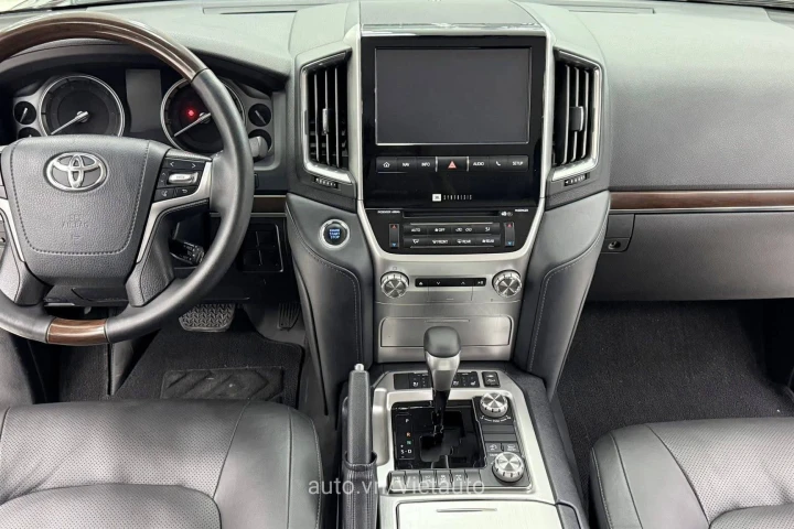 Toyota Land Cruiser 2019