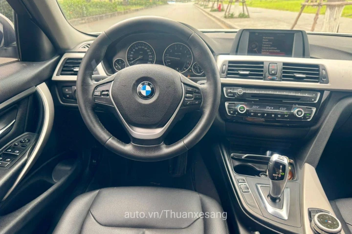 BMW 3 Series 2015