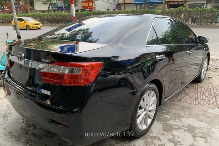 Toyota Camry 2013