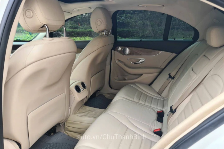 Mercedes-Benz C-Class 2016