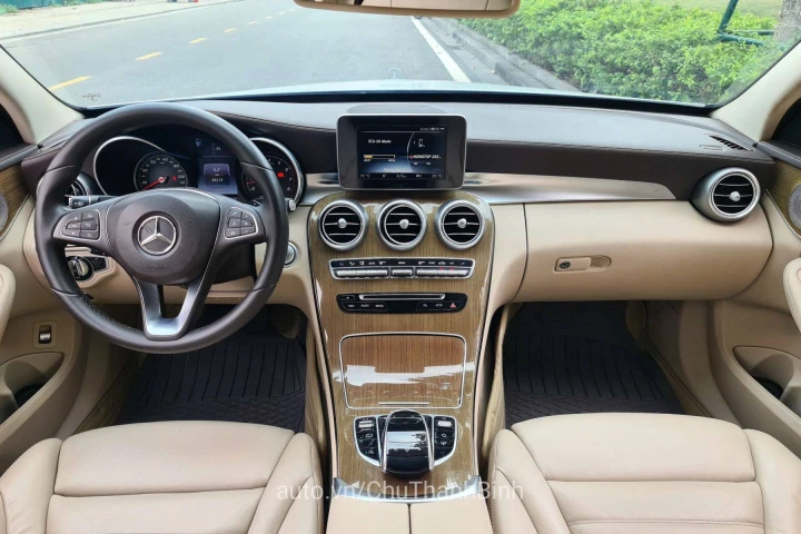 Mercedes-Benz C-Class 2016