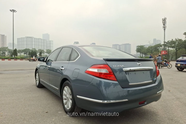 Nissan Teana 2010