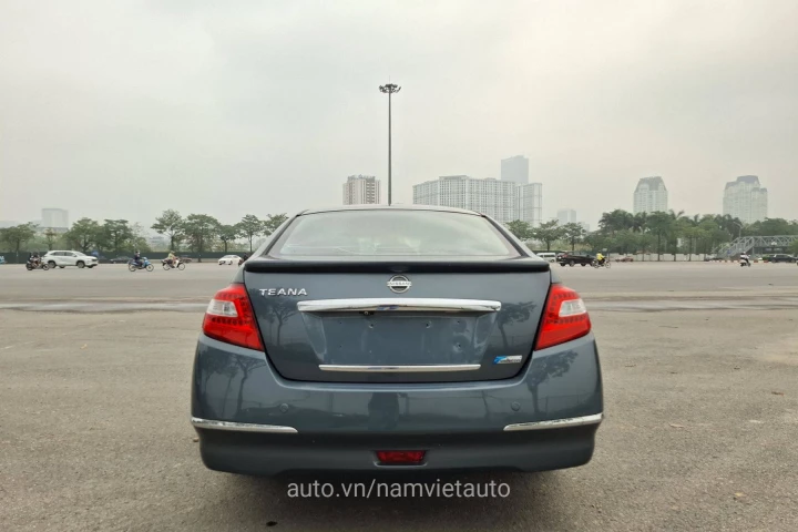 Nissan Teana 2010