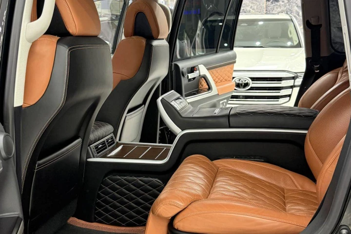 Toyota Land Cruiser 2020