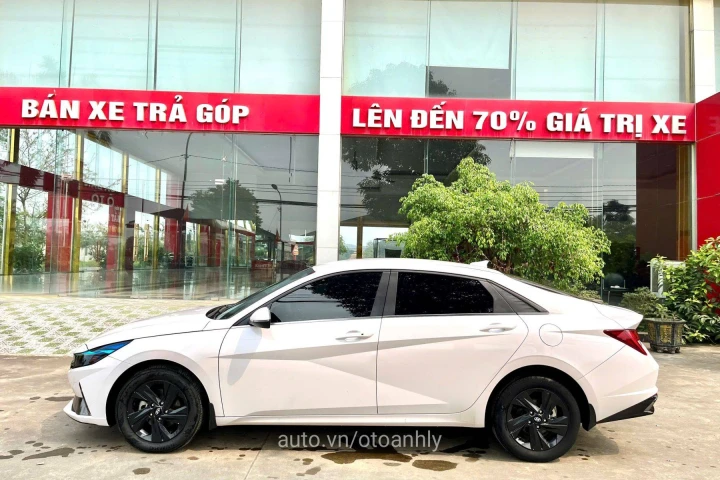 Hyundai Elantra 1.6 AT 2024