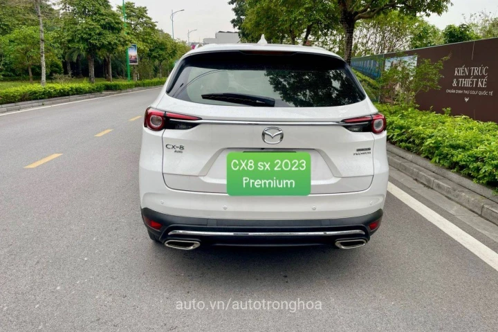 Mazda CX-8 2023