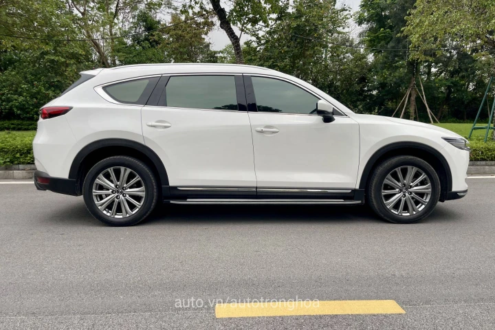 Mazda CX-8 2023