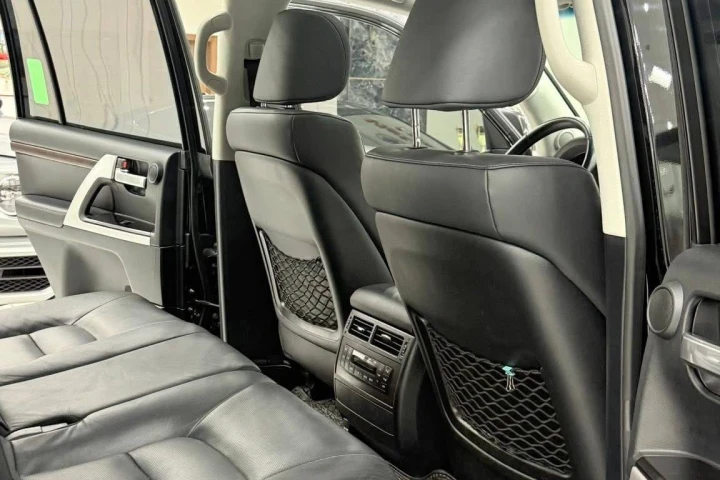 Toyota Land Cruiser 2020