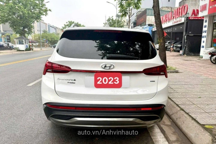 Hyundai Santa Fe 2023