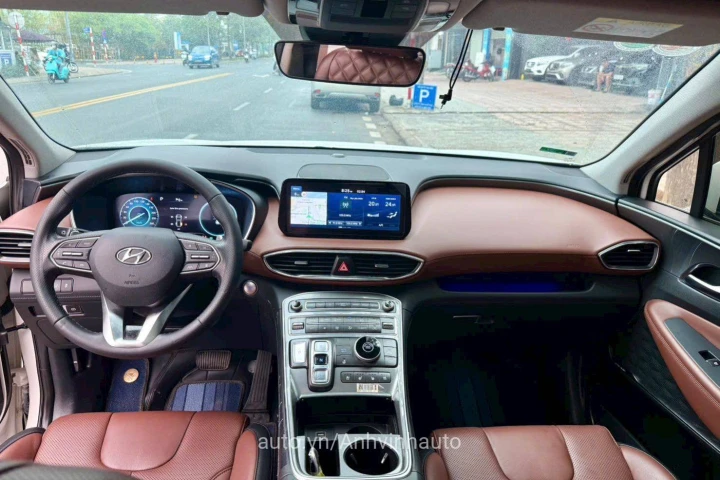 Hyundai Santa Fe 2023