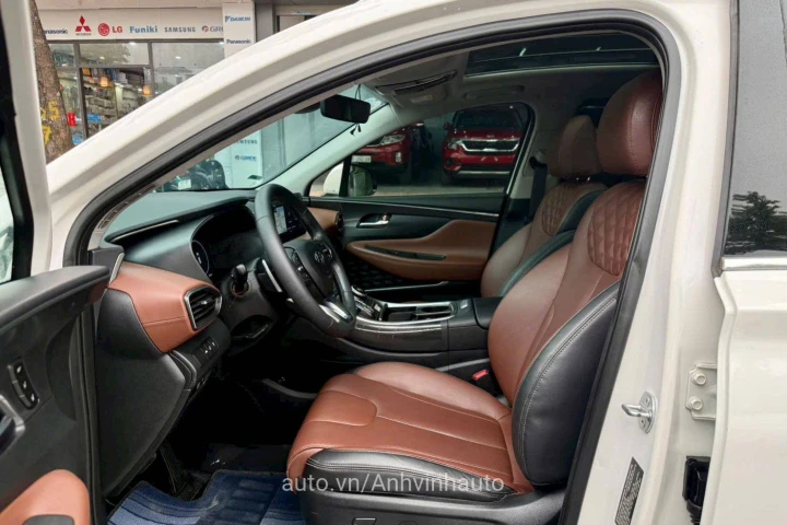 Hyundai Santa Fe 2023