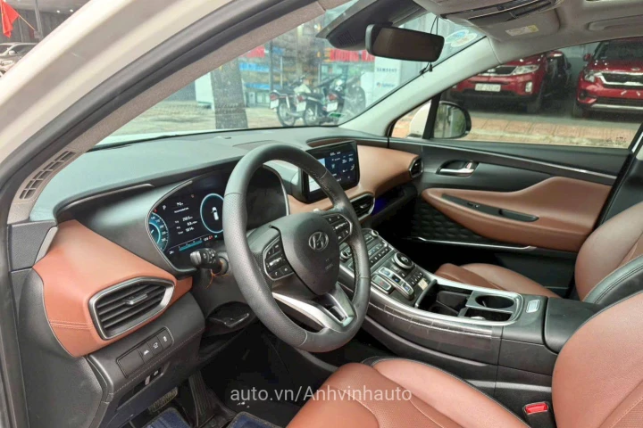 Hyundai Santa Fe 2023