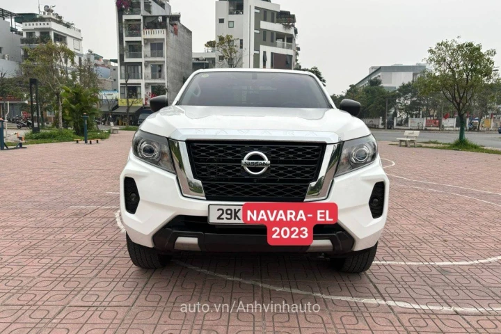 Nissan Navara 2023