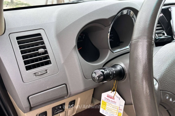 Toyota Fortuner 2010