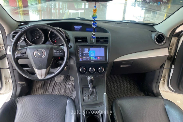 Mazda 3 2013