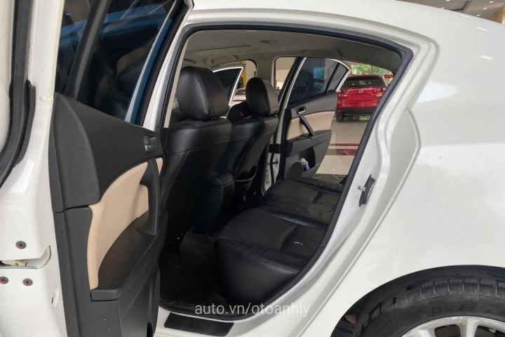 Mazda 3 2013