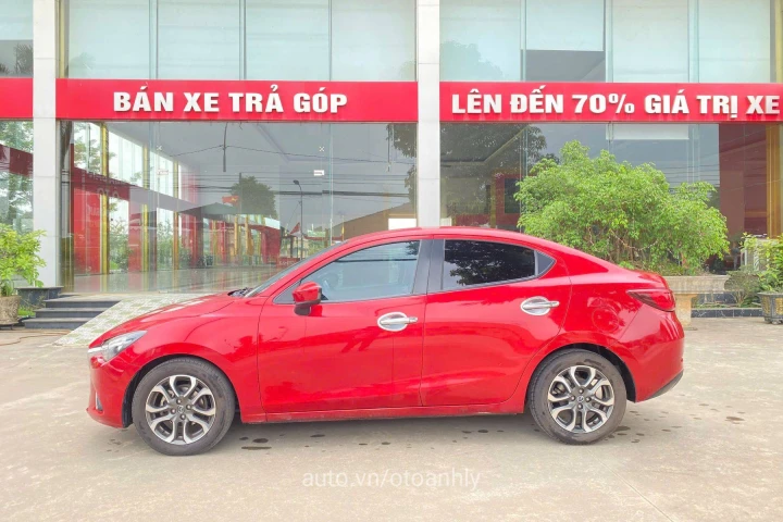 Mazda 2 2016