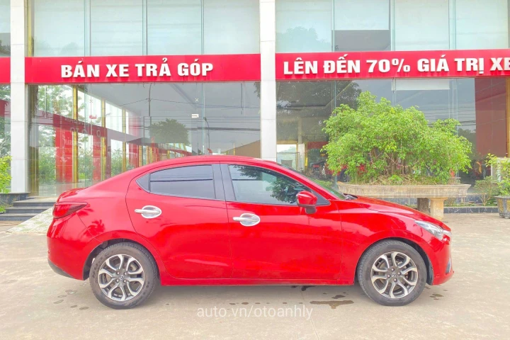 Mazda 2 2016