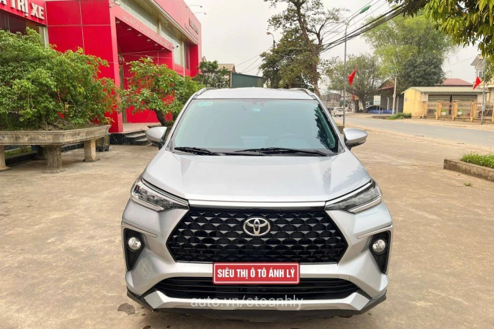 Toyota Veloz Cross CVT 2022
