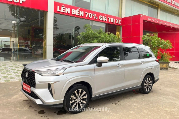 Toyota Veloz Cross CVT 2022