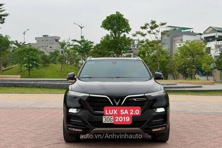 VinFast Lux SA2.0 2019