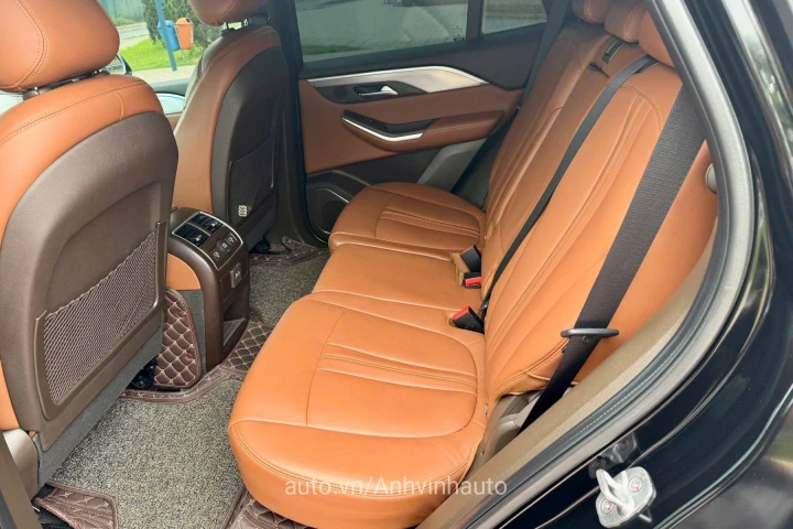 VinFast Lux SA2.0 2019