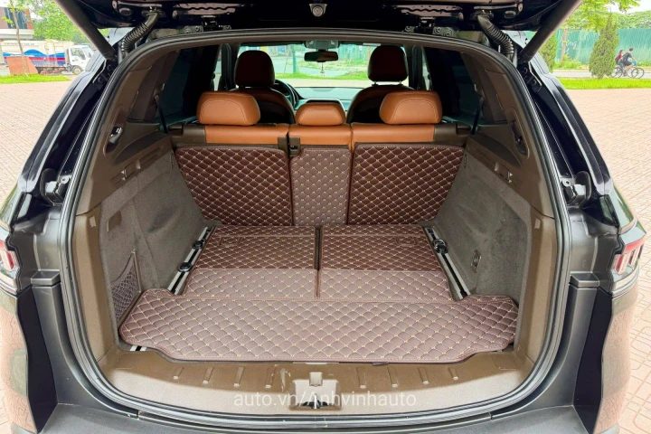 VinFast Lux SA2.0 2019