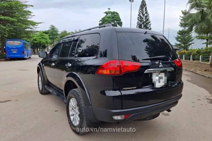 Mitsubishi Pajero 2014