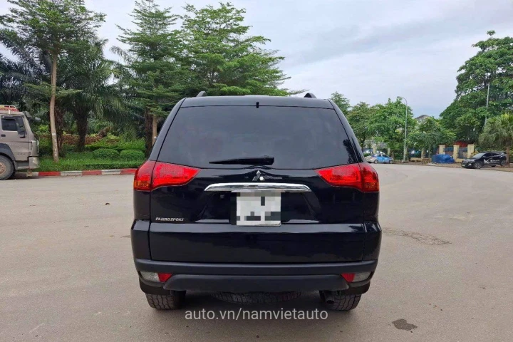 Mitsubishi Pajero 2014