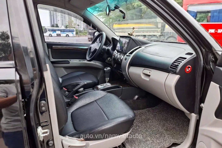 Mitsubishi Pajero 2014