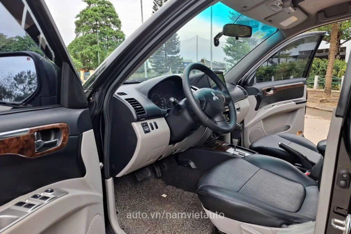 Mitsubishi Pajero 2014