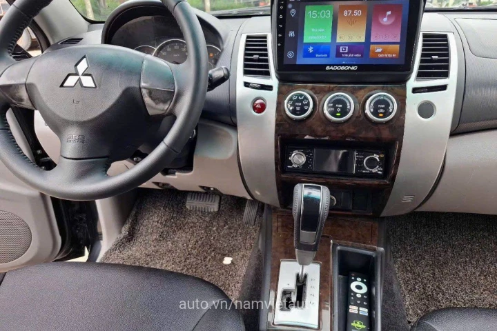 Mitsubishi Pajero 2014