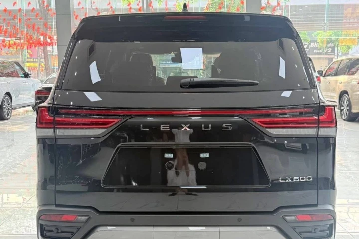 Lexus LX 2026