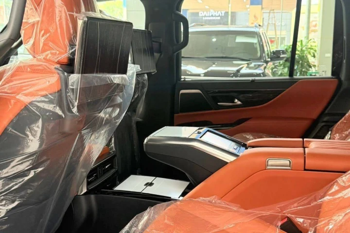 Lexus LX 2026
