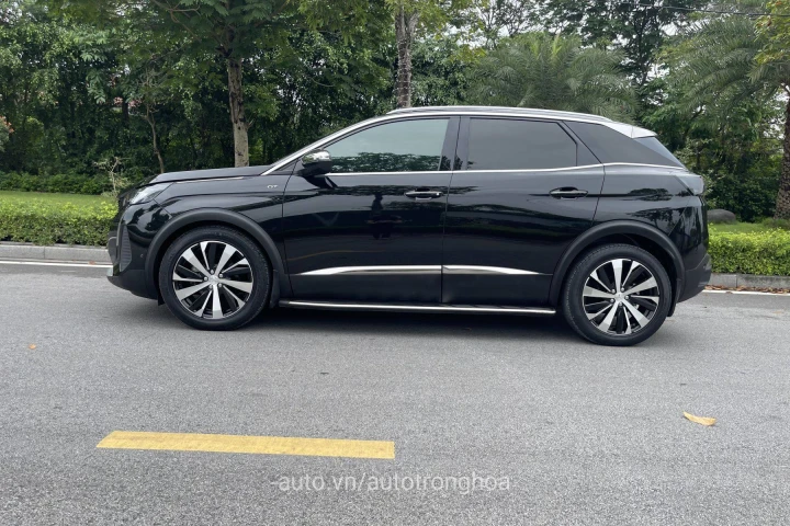 Peugeot 3008 2022