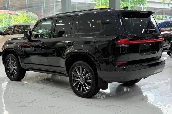 Lexus GX 2026