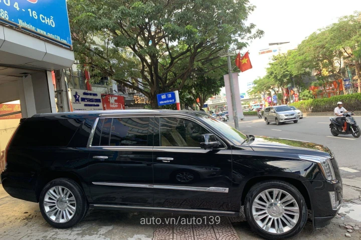 Cadillac Escalade 2014