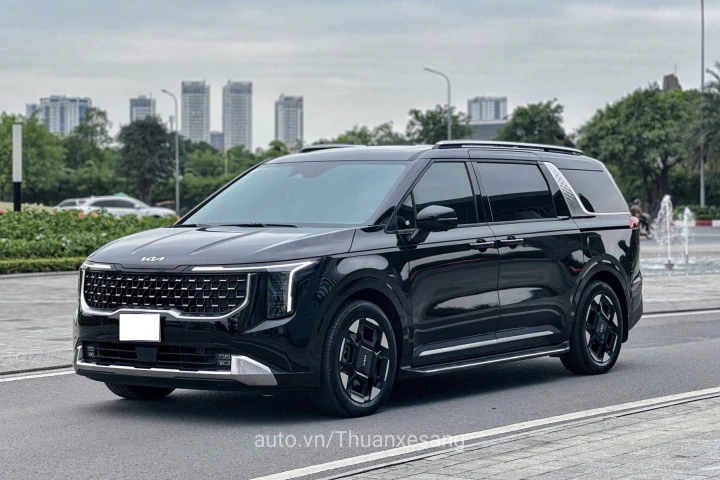 Kia Carnival 2025