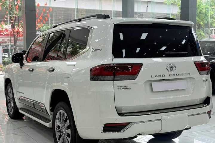 Toyota Land Cruiser 2025