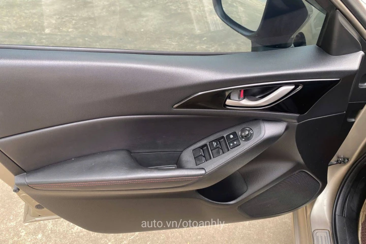 Mazda 3 2017