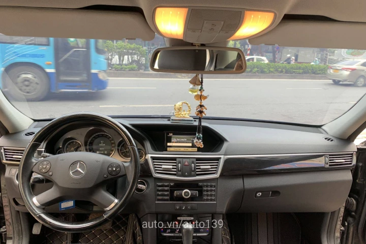 Mercedes-Benz E-Class E250 2010