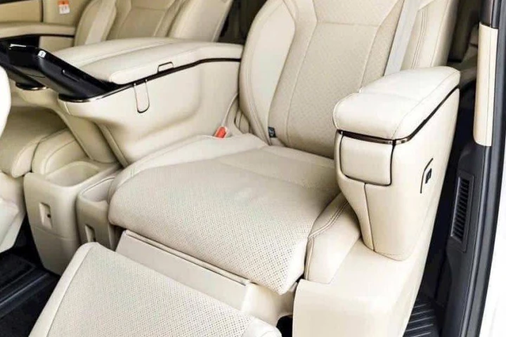 Toyota Alphard 2026