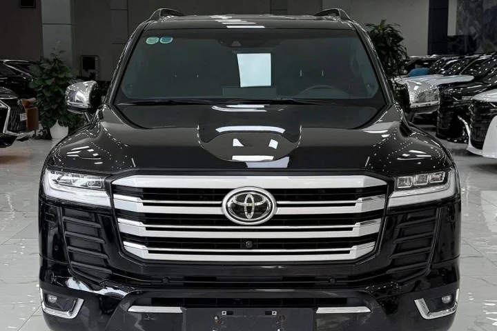 Toyota Land Cruiser 2023