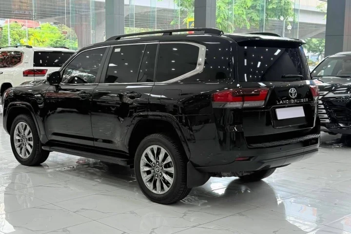 Toyota Land Cruiser 2021