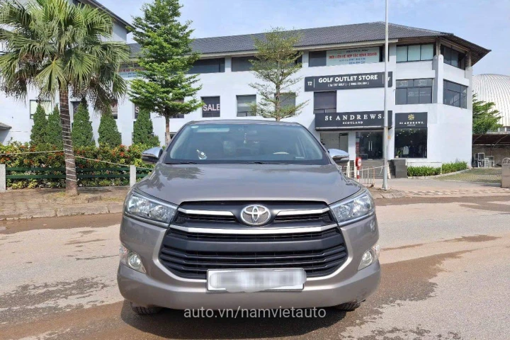 Toyota Innova 2019