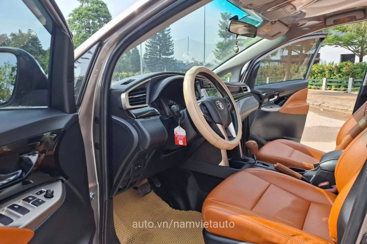 Toyota Innova 2019