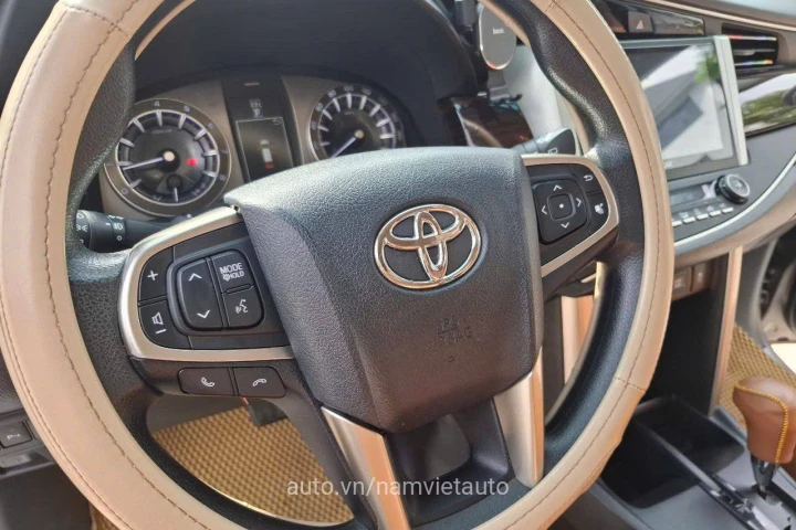Toyota Innova 2019