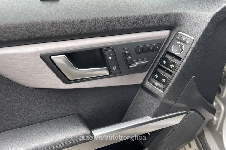Mercedes-Benz CLA 2012